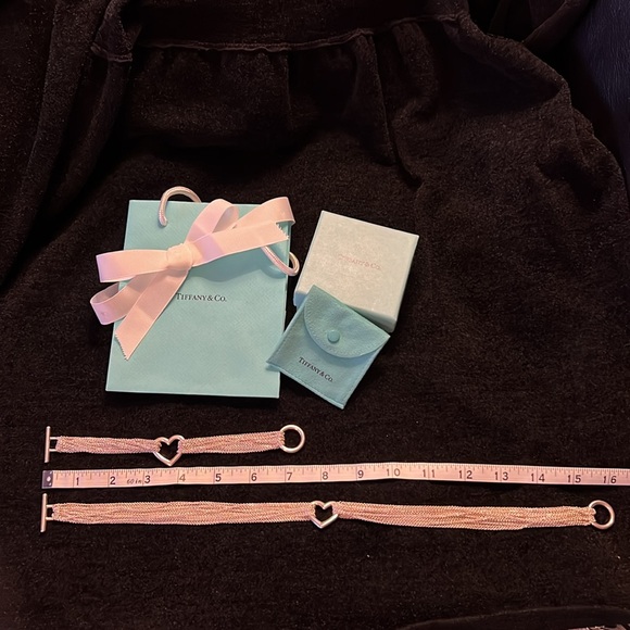 Tiffany Open Heart Chain Toggle Bracelet - Picture 5 of 5